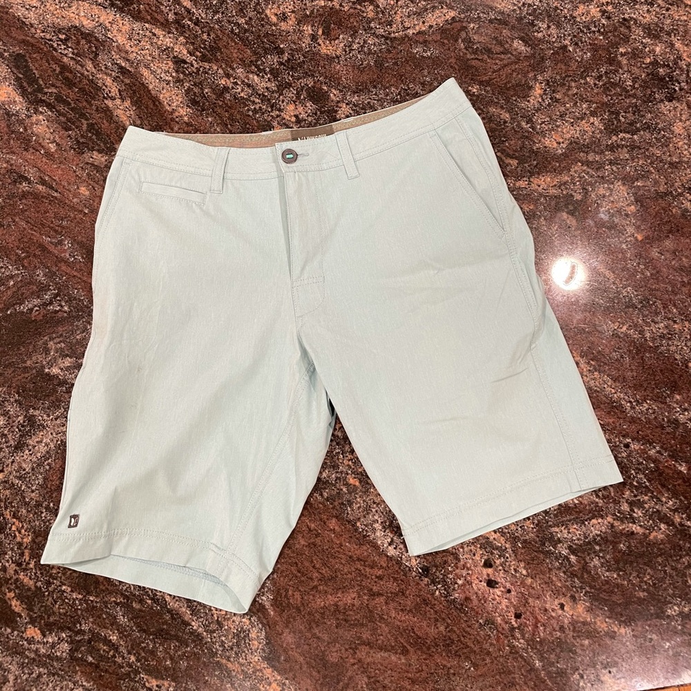 Linksoul shorts 32 like new